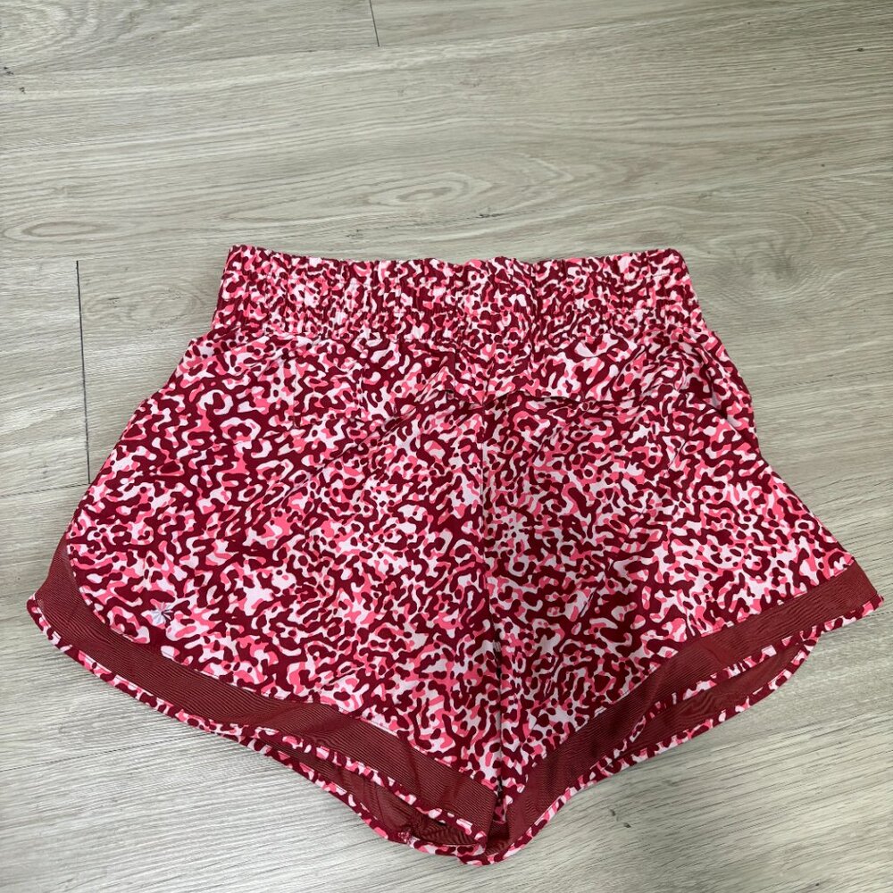 Athleta Mesh Racer Run short - Picture 2 of 3